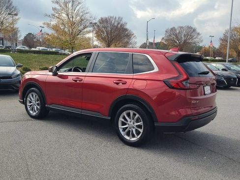 Used 2023 Honda CR-V EX image 5