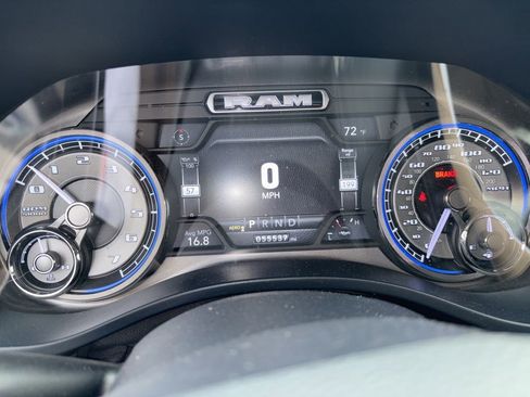 Used 2019 RAM 1500 Limited AWD/4WD image 10