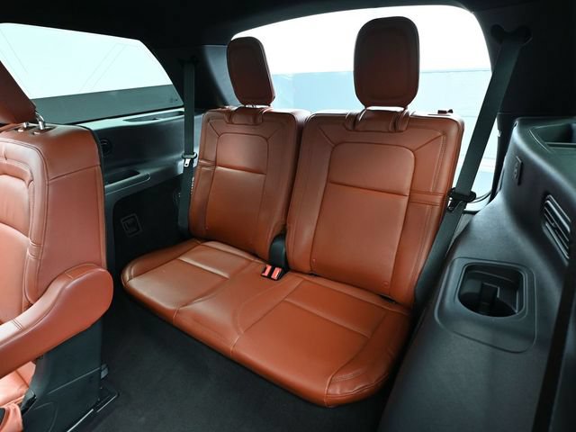 Used 2025 Lincoln Aviator Reserve w/ Jet Appearance Package AWD/4WD image 34