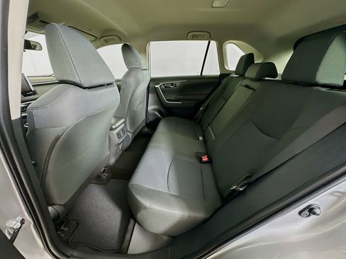 Used 2025 Toyota RAV4 LE image 27