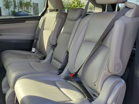 Used 2024 Honda Odyssey EX-L image 14