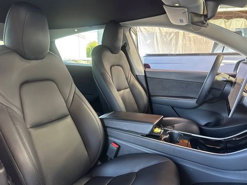 Used 2020 Tesla Model Y Performance AWD/4WD image 29