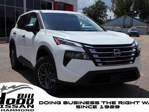 New 2026 Nissan Rogue S image 1