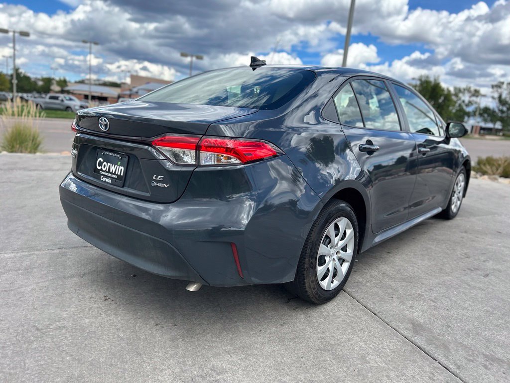 Used 2025 Toyota Corolla LE FWD image 7