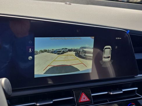 New 2026 Kia Niro Wind image 24