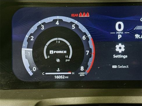 Used 2024 Toyota Tacoma 4x4 Double Cab image 12