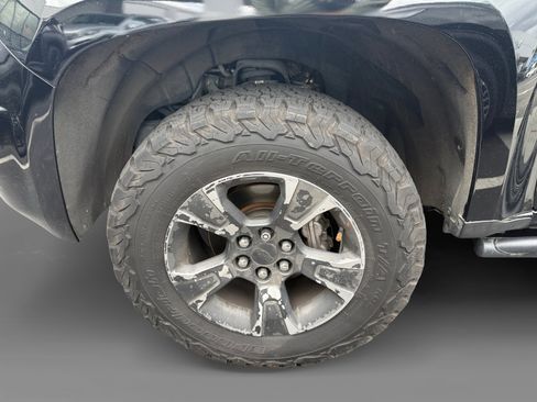 Used 2019 Chevrolet Colorado Z71 image 9
