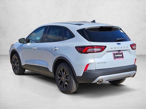 New 2026 Ford Escape Active image 9