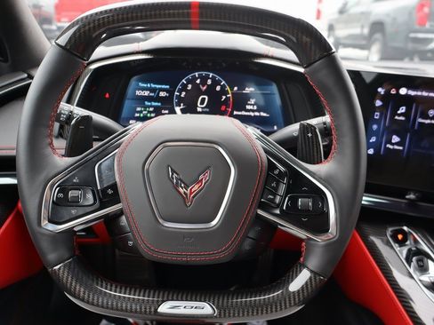 Used 2025 Chevrolet Corvette Z06 w/ Z07 Performance Package image 5