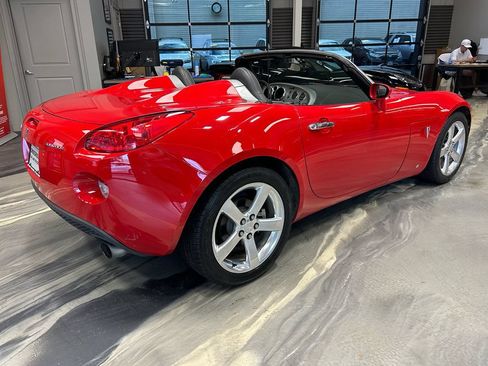 Used 2006 Pontiac Solstice Convertible w/ Premium Package RWD image 20