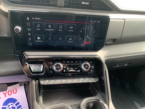 Used 2025 GMC Sierra 2500 AT4X AWD/4WD image 18