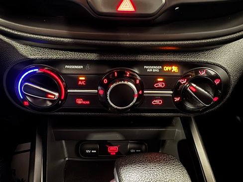 Used 2022 Kia Soul LX w/ Technology Package FWD image 34