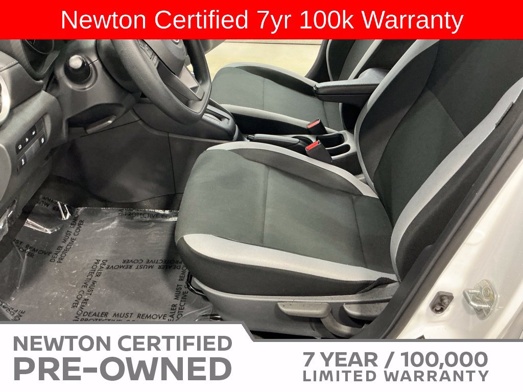 Used 2025 Nissan Versa S w/ Trunk Package FWD image 11