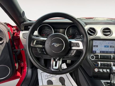 Used 2020 Ford Mustang Premium RWD image 12