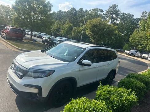 Used 2022 Honda Pilot Black Edition image 7