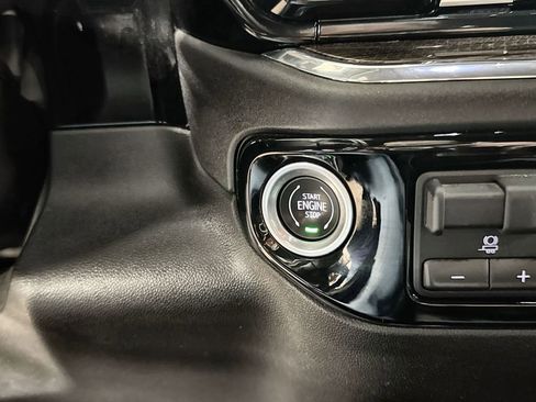 Used 2024 Chevrolet Silverado 2500 LT image 23