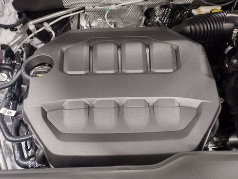 New 2026 Volkswagen Atlas SE image 6