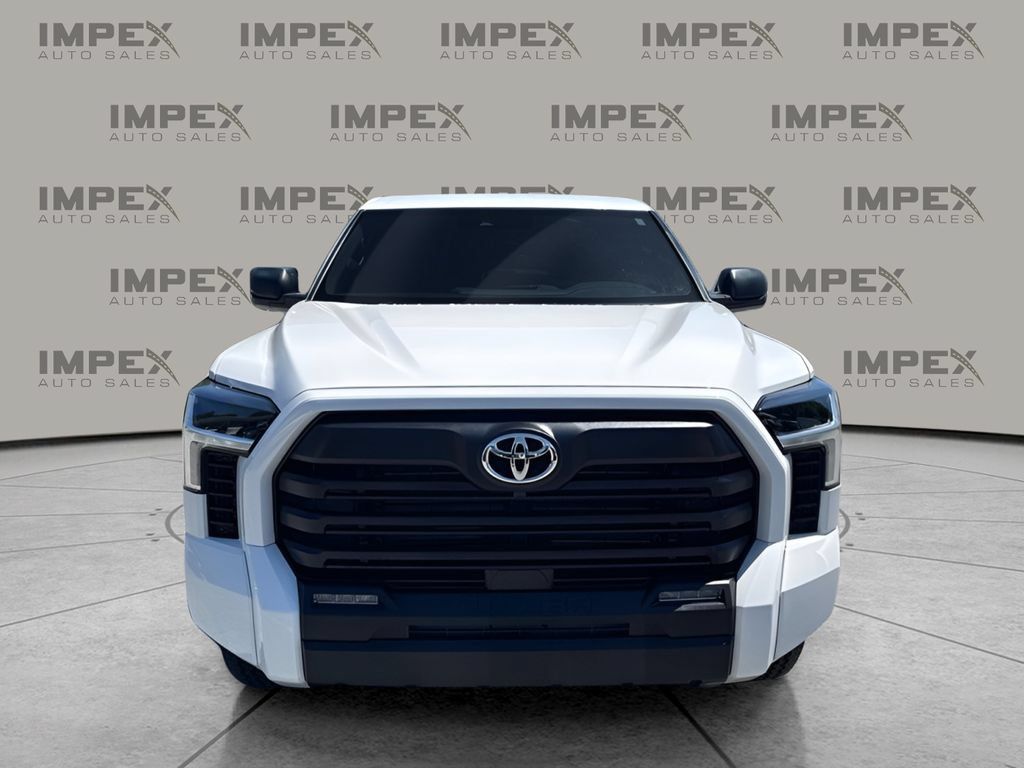 Used 2025 Toyota Tundra SR5 AWD/4WD image 8