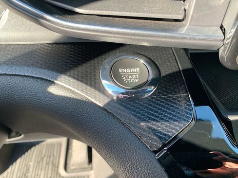 Used 2023 Ford Explorer ST-Line w/ Class IV Trailer Tow Package image 17