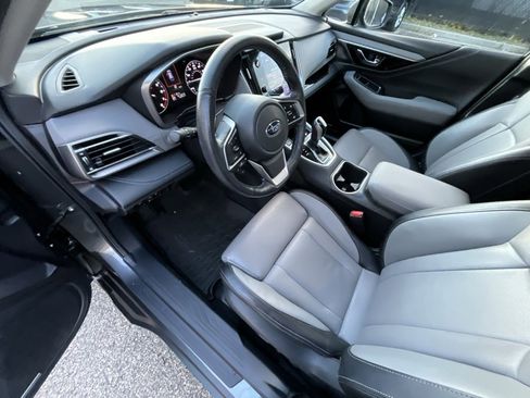 Used 2022 Subaru Outback Limited image 11