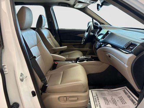 Used 2021 Honda Pilot Touring image 22