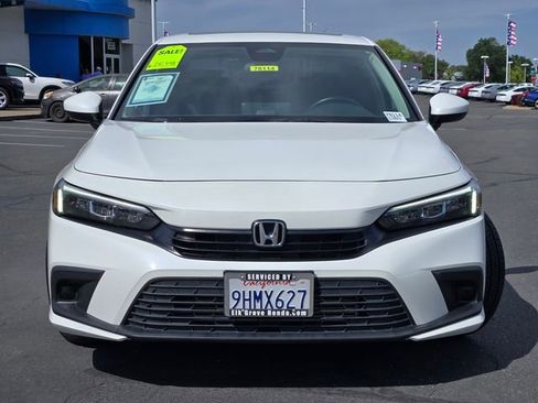 Used 2023 Honda Civic EX image 2