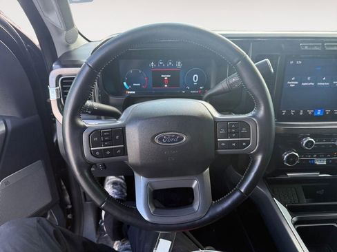 Used 2024 Ford F250 Lariat AWD/4WD image 13
