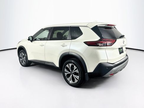 Used 2023 Nissan Rogue SV AWD/4WD image 5