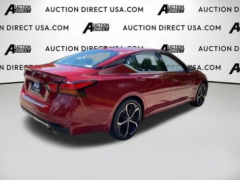 Used 2023 Nissan Altima 2.5 SR w/ SR Premium Package FWD image 22