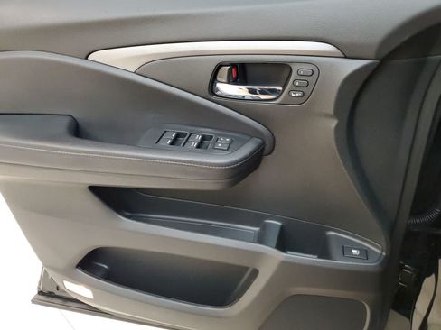 Certified 2023 Honda Ridgeline RTL-E image 17