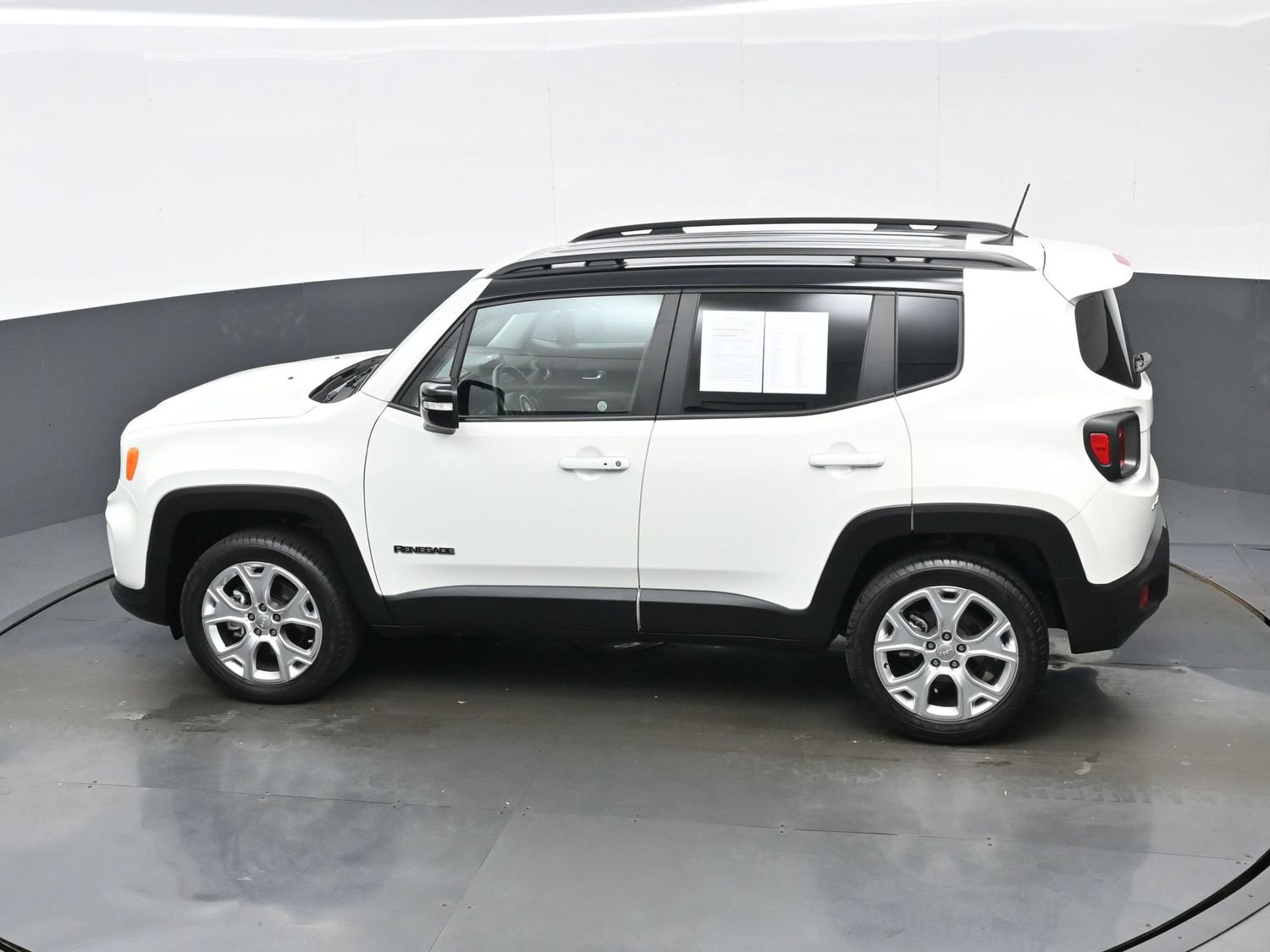 Used 2023 Jeep Renegade Limited AWD/4WD image 38