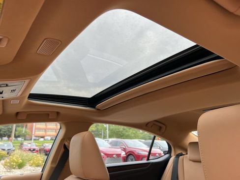 Used 2025 Lexus ES 350 w/ Premium Package FWD image 20