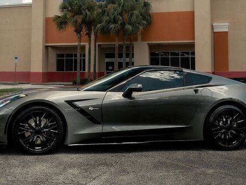 Used 2016 Chevrolet Corvette Stingray Coupe RWD image 13