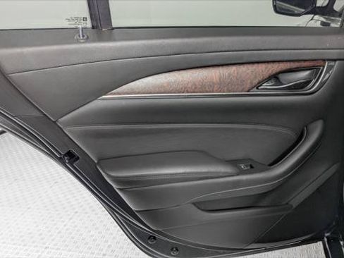 Used 2019 Cadillac CTS Luxury RWD image 17