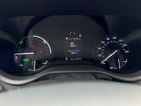 Used 2023 Toyota Sienna LE image 13