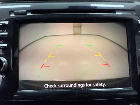 Used 2021 Nissan Murano SV image 15