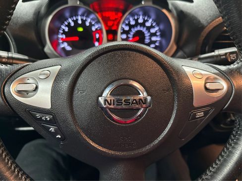 Used 2013 Nissan Juke SV image 18