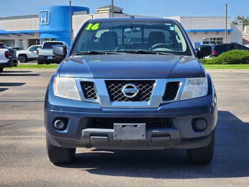 Used 2016 Nissan Frontier SV AWD/4WD image 2