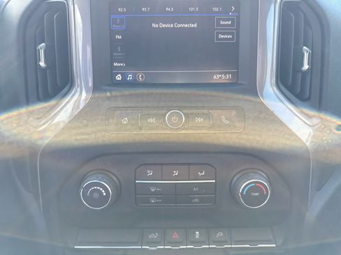 Used 2022 Chevrolet Silverado 2500 W/T w/ WT Convenience Package AWD/4WD image 9