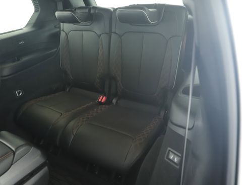 Used 2025 Jeep Grand Cherokee L Summit w/ Obsidian Package image 24