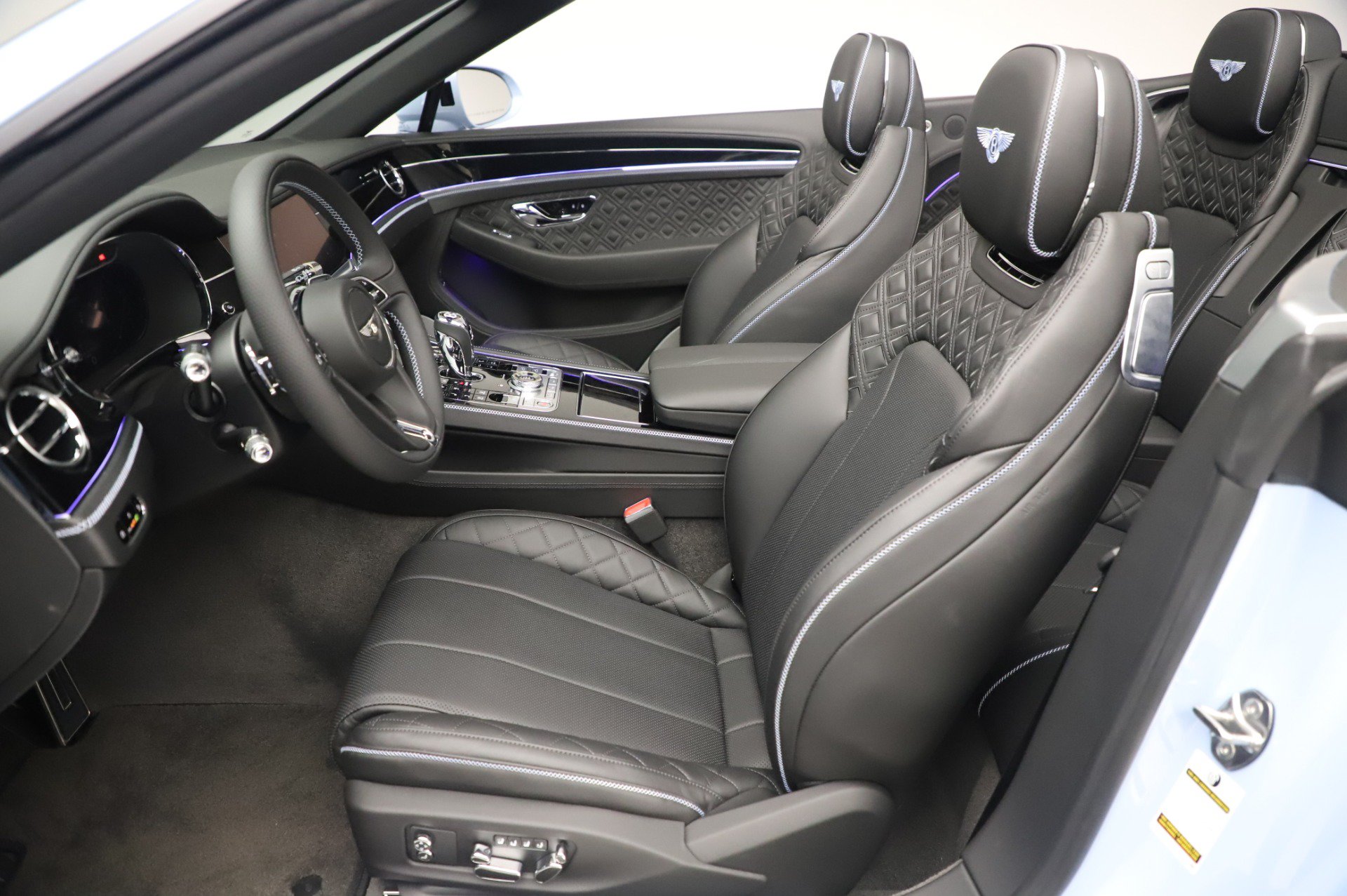 Used 2020 Bentley Continental GT V8 AWD/4WD image 24