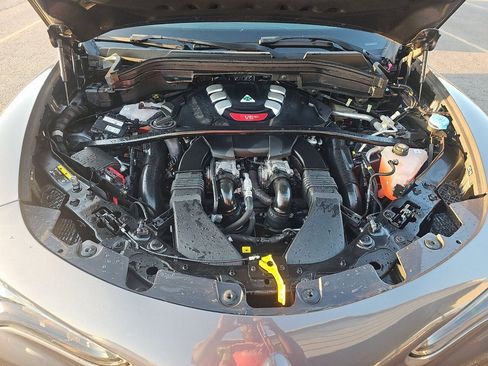 Used 2024 Alfa Romeo Stelvio Quadrifoglio w/ Active Assist Plus Package image 5