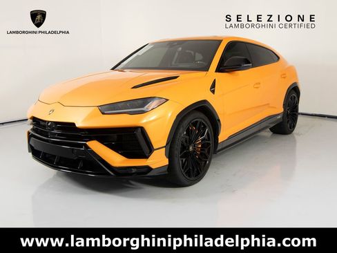 Used 2024 Lamborghini Urus S AWD/4WD image 1