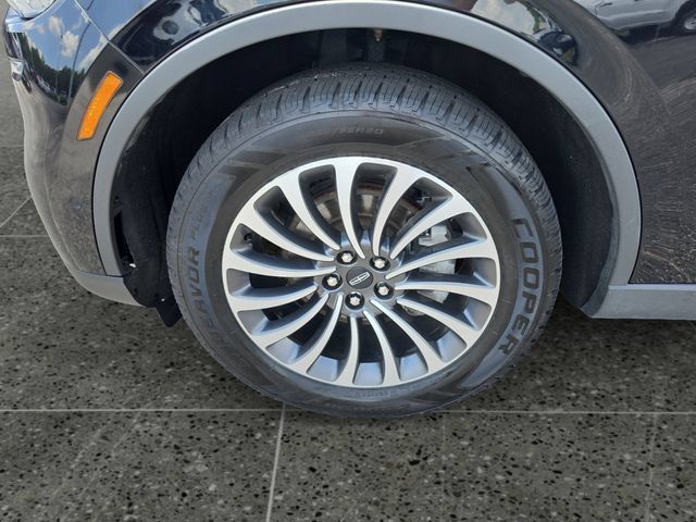 Used 2023 Lincoln Aviator Reserve w/ Equipment Group 201A AWD/4WD image 16