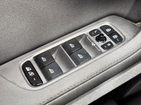 Used 2021 Polestar Polestar 2 AWD/4WD image 7