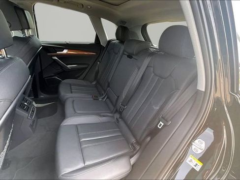 Used 2023 Audi Q5 2.0T Premium Plus w/ Premium Plus Package AWD/4WD image 28