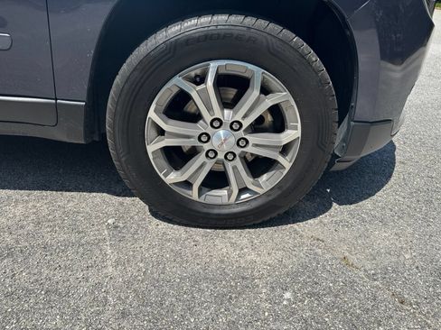 Used 2014 GMC Acadia SLT FWD image 12