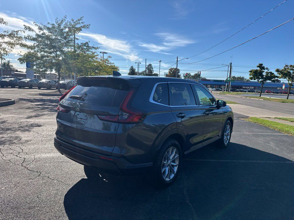 Used 2024 Honda CR-V EX-L image 5