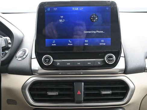 Used 2020 Ford EcoSport SE image 35