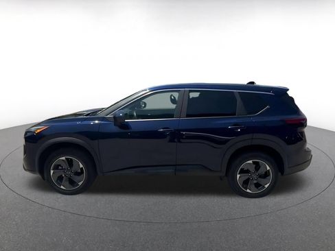 Used 2026 Nissan Rogue SV FWD image 8